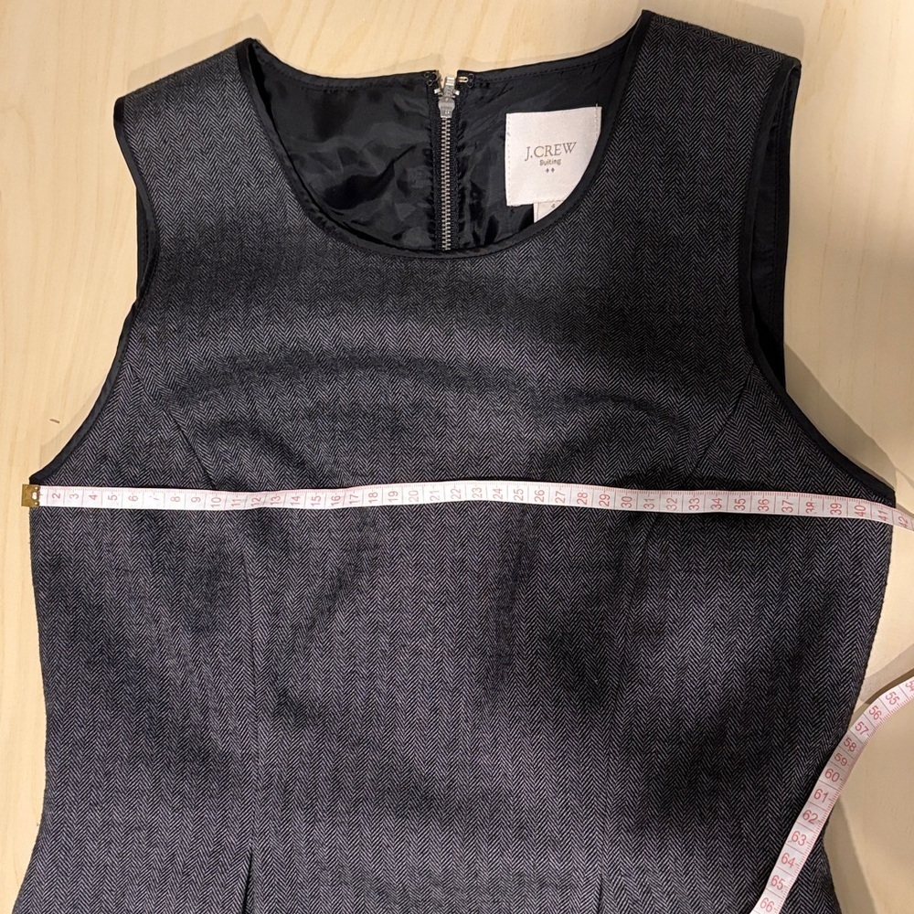J.Crew Gray Herringbone Sheath Dress | Size 4 | Classic Workwear - Picture 9 of 11